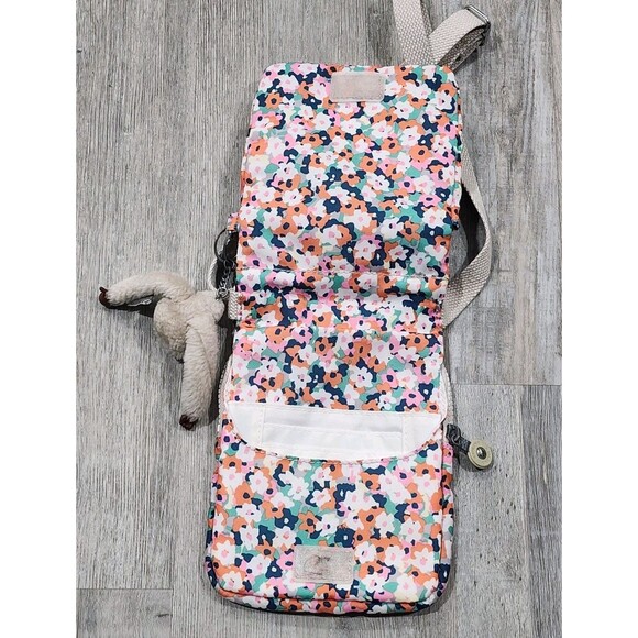 Kipling El Dorado Flowered Crossbody Bag, Multiple Pockets And Compartment Small - Picture 5 of 8